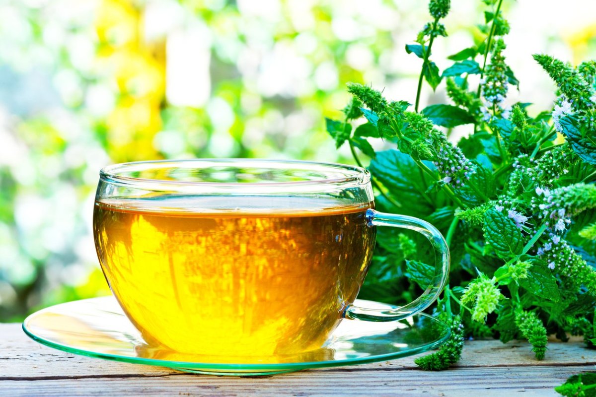 Drink These Herbal Tea Regularly For Healthy Skin! Drink These Herbal Tea Regularly For Healthy Skin!